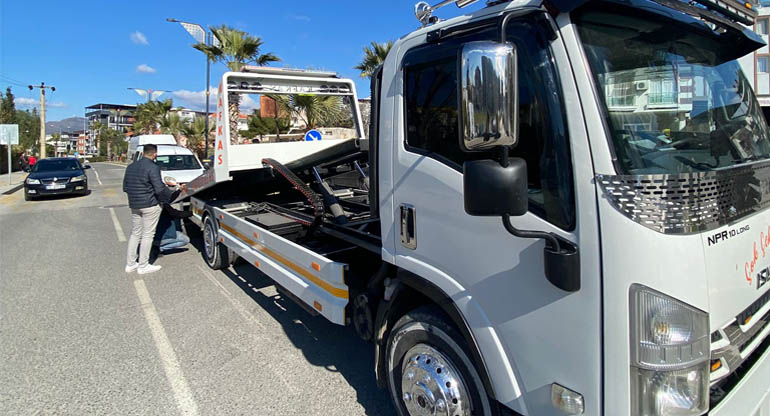 Oto Kurtarma Hizmeti